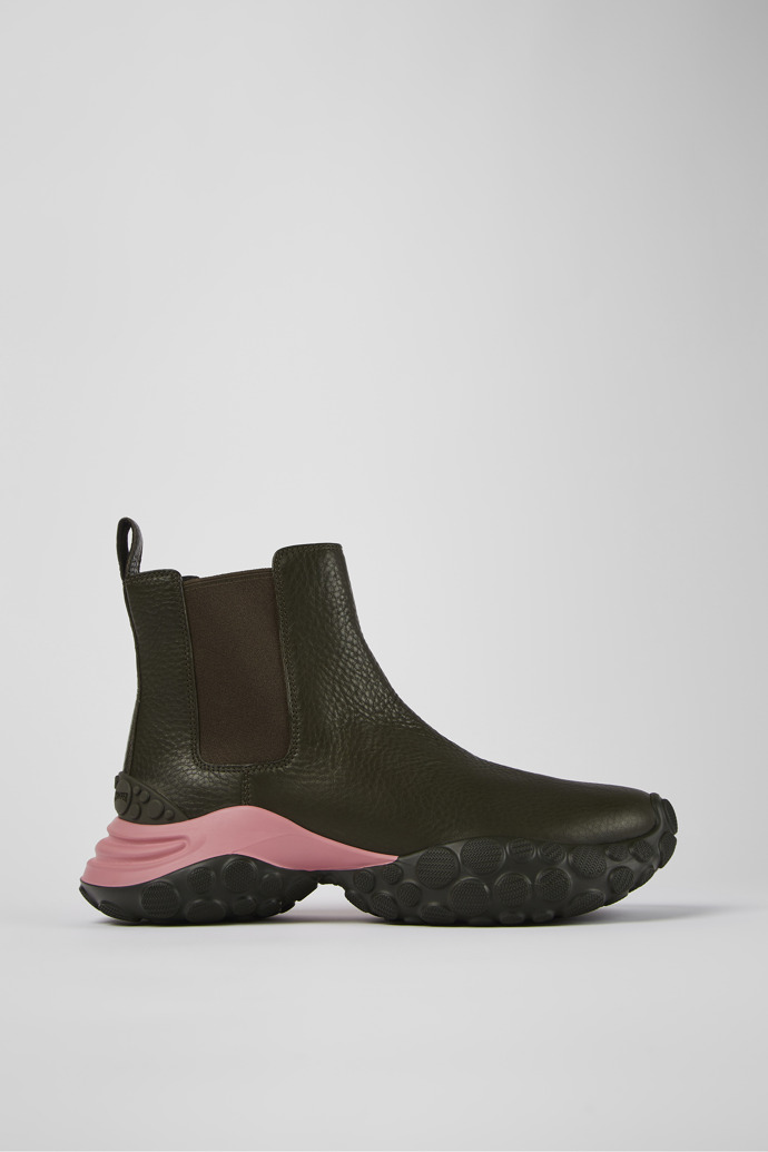 Side view of Pelotas Mars Green responsibly raised leather ankle boots