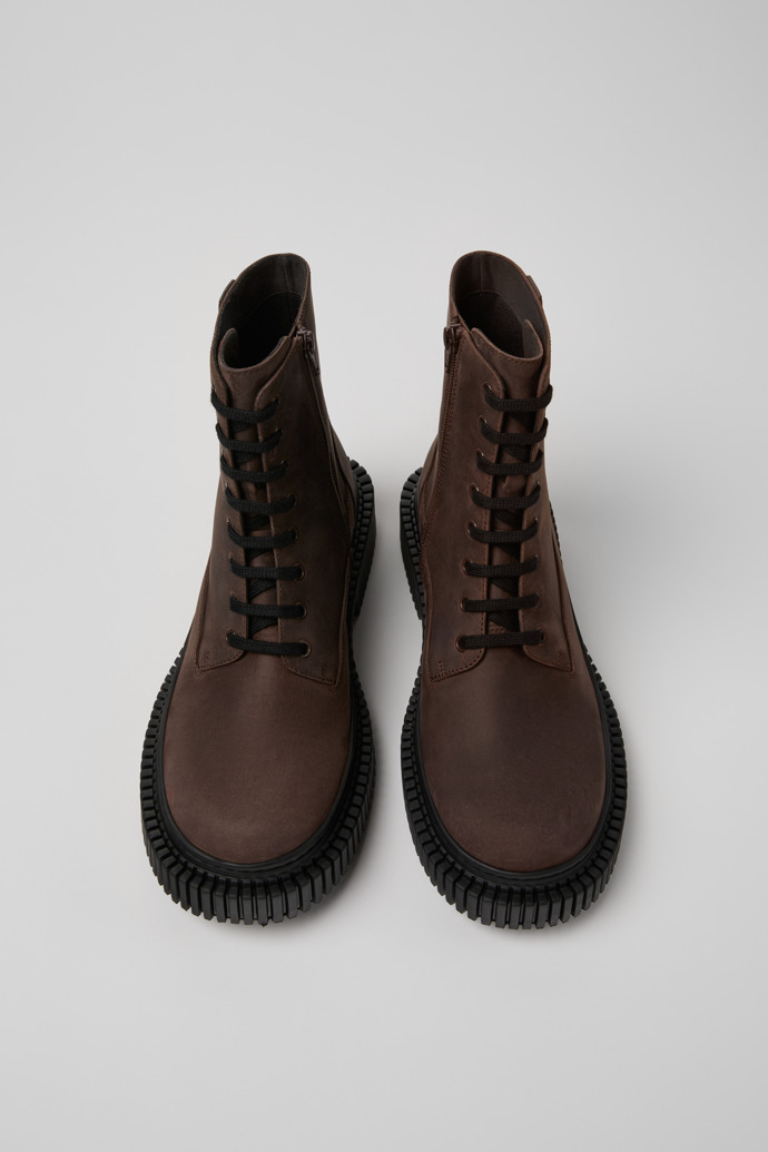 Pix Berlin Botas de media caña marrones de nobuk para hombre.
