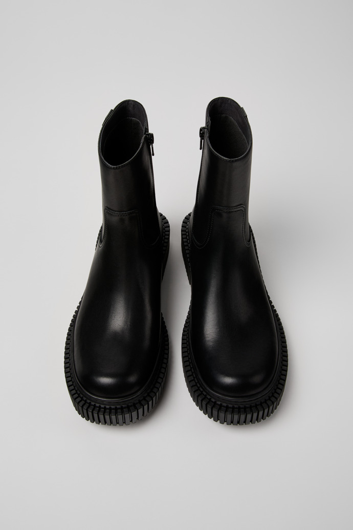 Overhead view of Pix Berlin Black Leather Mid Boots for Men.