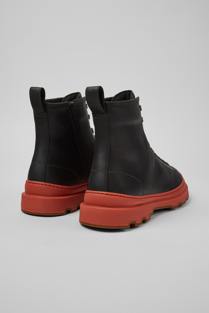 Brutus+ Bota de mitja canya de nubuc de color gris per a home