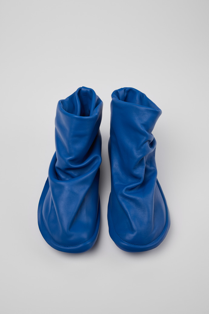 Overhead view of Camper x ISSEY MIYAKE - Peu Form Blue Leather Ankle Boots for Men.