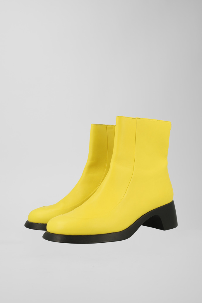 Trisha - ReWalk Good | <b>Very Good</b> | Like New