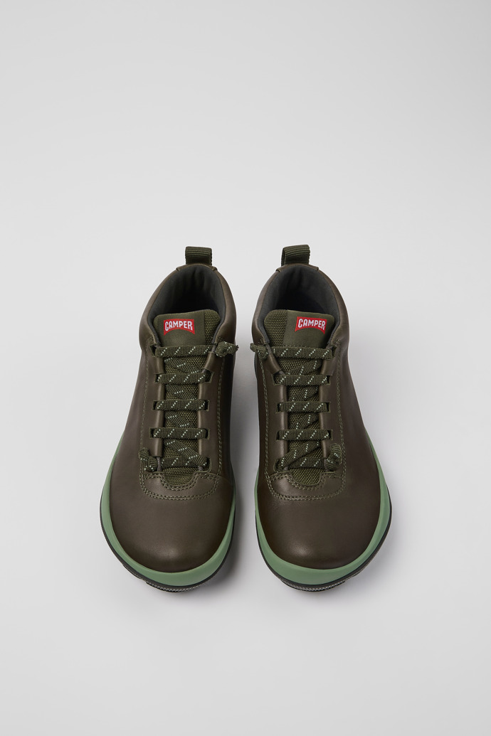 Overhead view of Peu Pista GORE-TEX Green leather sneakers for women