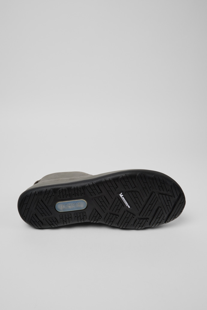 The soles of Peu Pista GM - GORE-TEX Gray Nubuck and Textile Ankle Boots for Women.