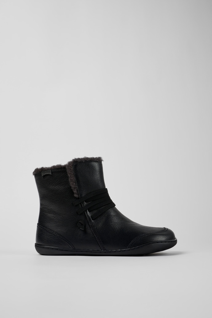 Image of Side view of Peu Black leather ankle boots for women