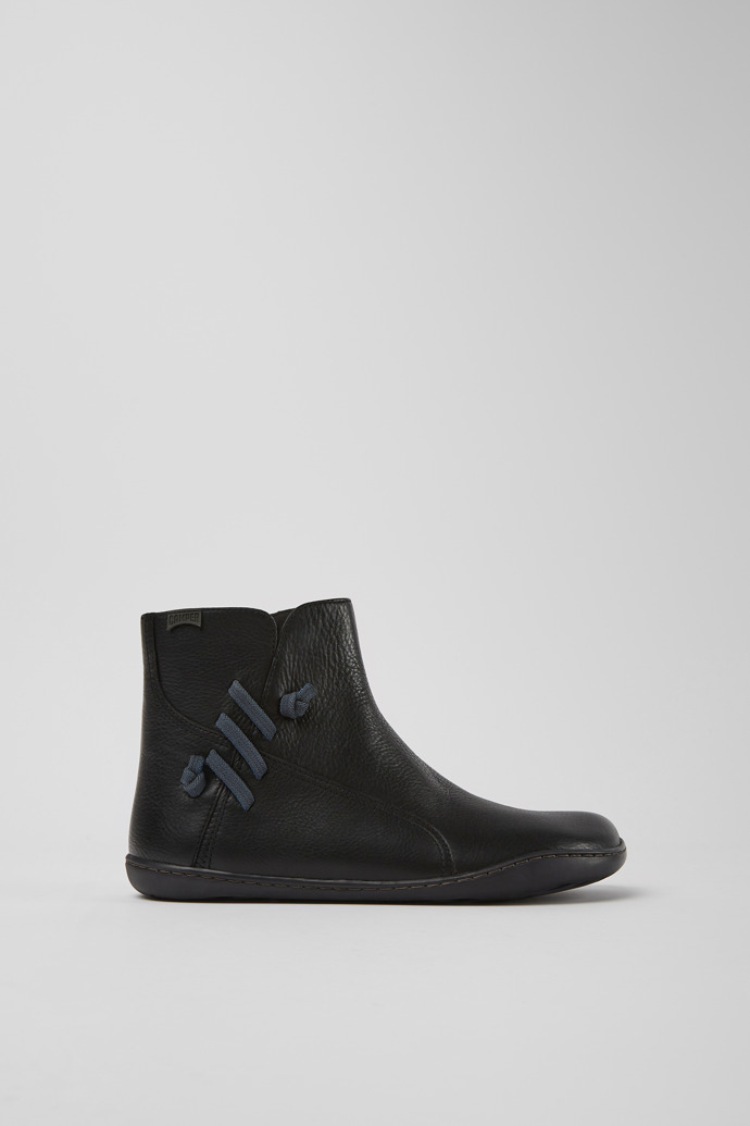 Side view of Peu Black ankle boot for women