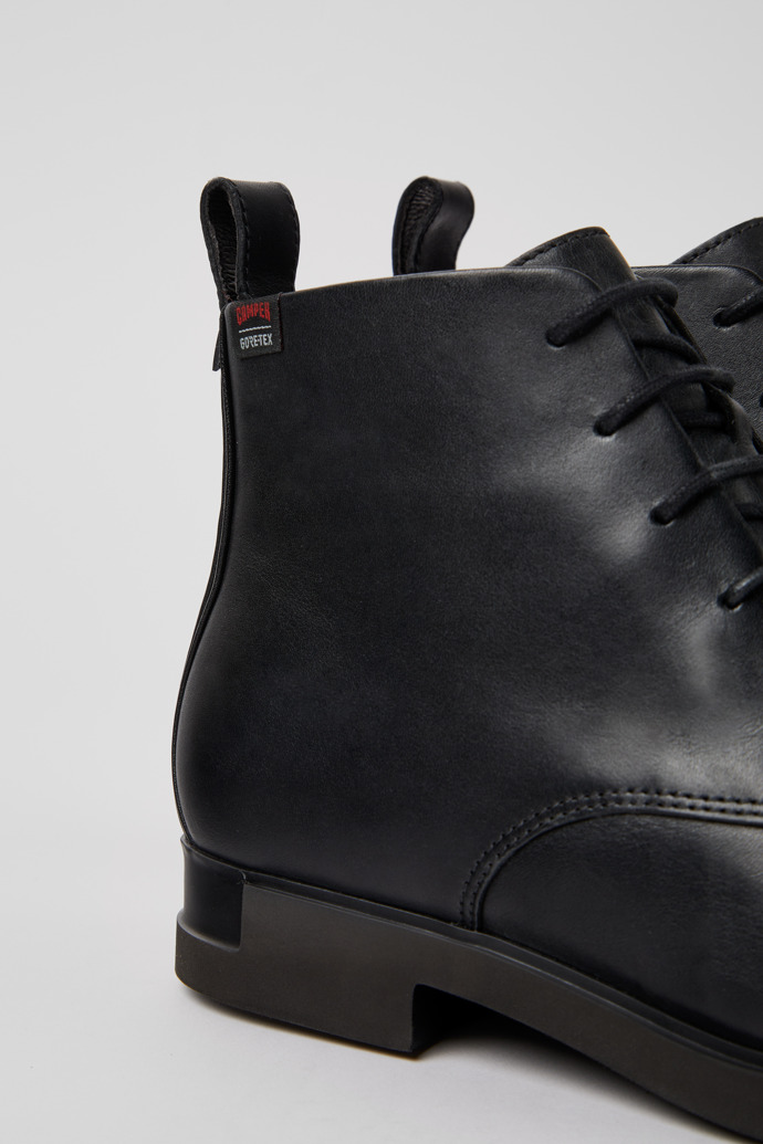 Iman Black Ankle Boots for Women - Fall/Winter collection - Camper