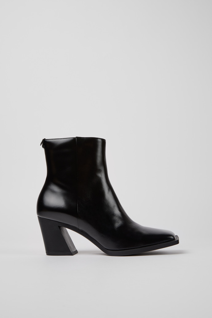 Heeled black 2025 leather booties