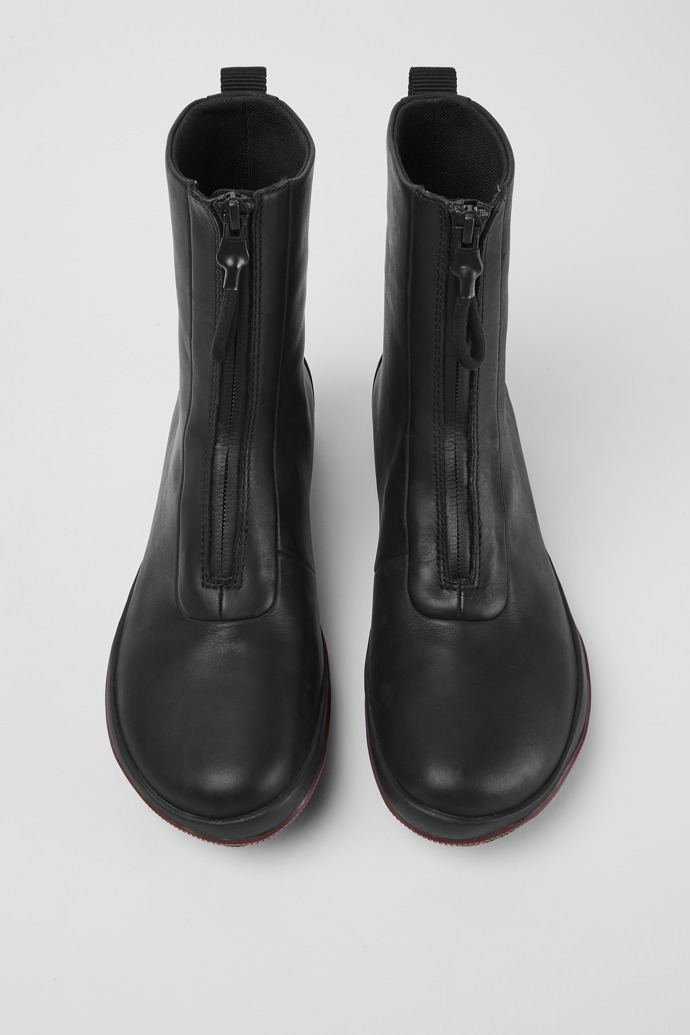 Overhead view of Peu Pista Black leather zip boots