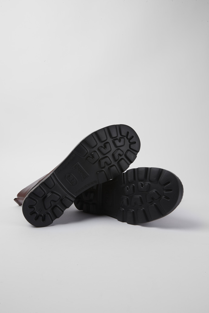 The soles of Brutus Burgundy zip boots