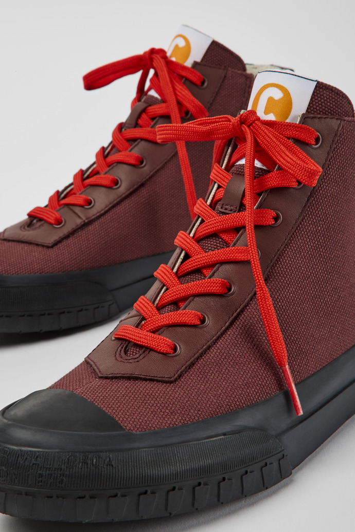 Close-up view of Camaleon Burgundy womens' boots