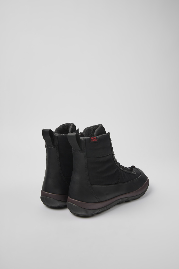 Back view of Peu Pista PrimaLoft® Black recycled nylon and leather boots for women