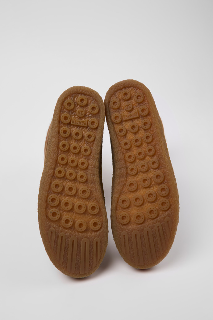 The soles of Peu Terreno Brown nubuck boots for women