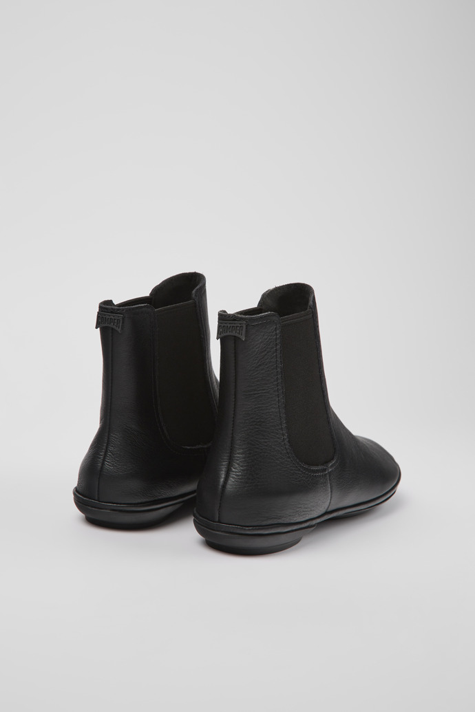 Right Black Ankle Boots for Women - Fall/Winter collection - Camper Canada