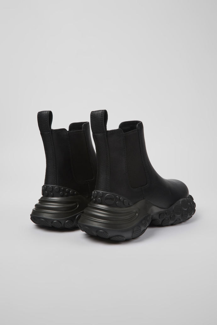 Back view of Pelotas Mars Black responsibly raised leather ankle boots