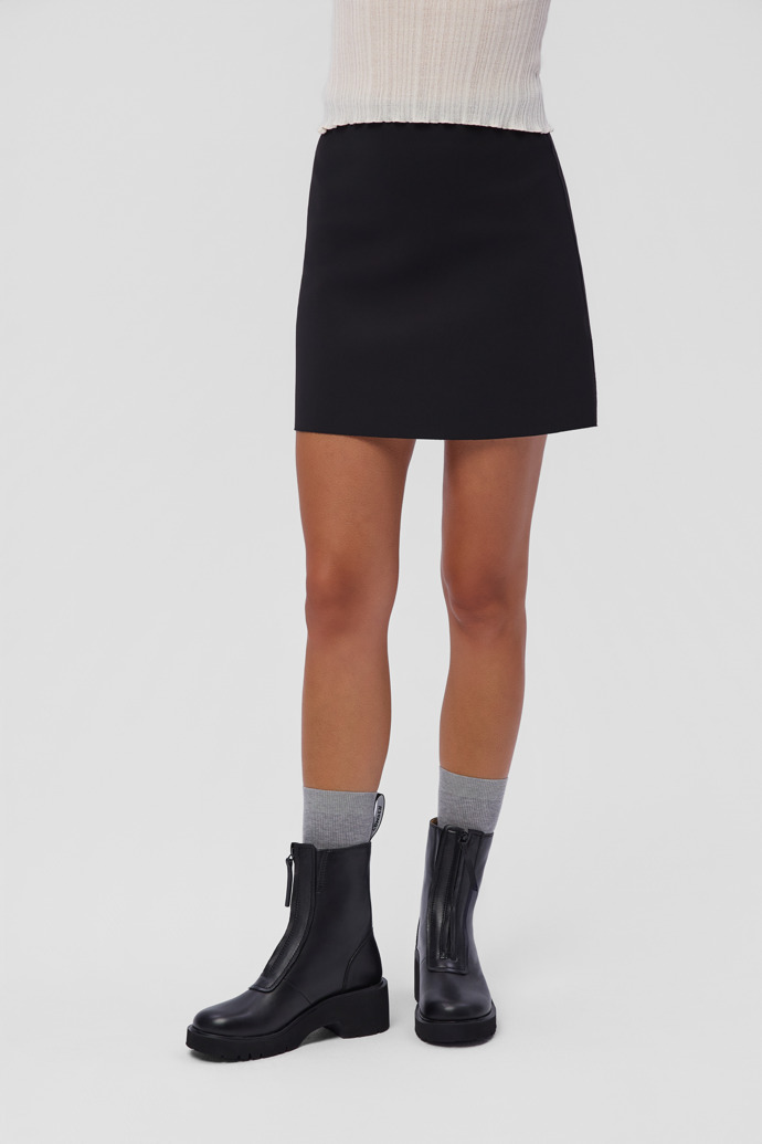 Milah Botas de media caña de piel negra para mujer.