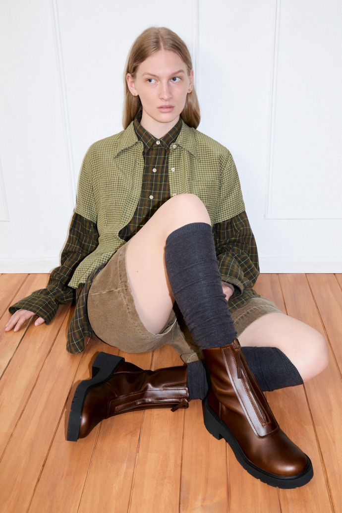 Milah Botas de media caña de piel marrón para mujer.