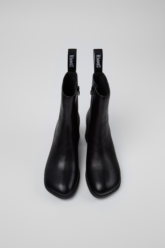 Kora Botine din piele pentru femei, negru.