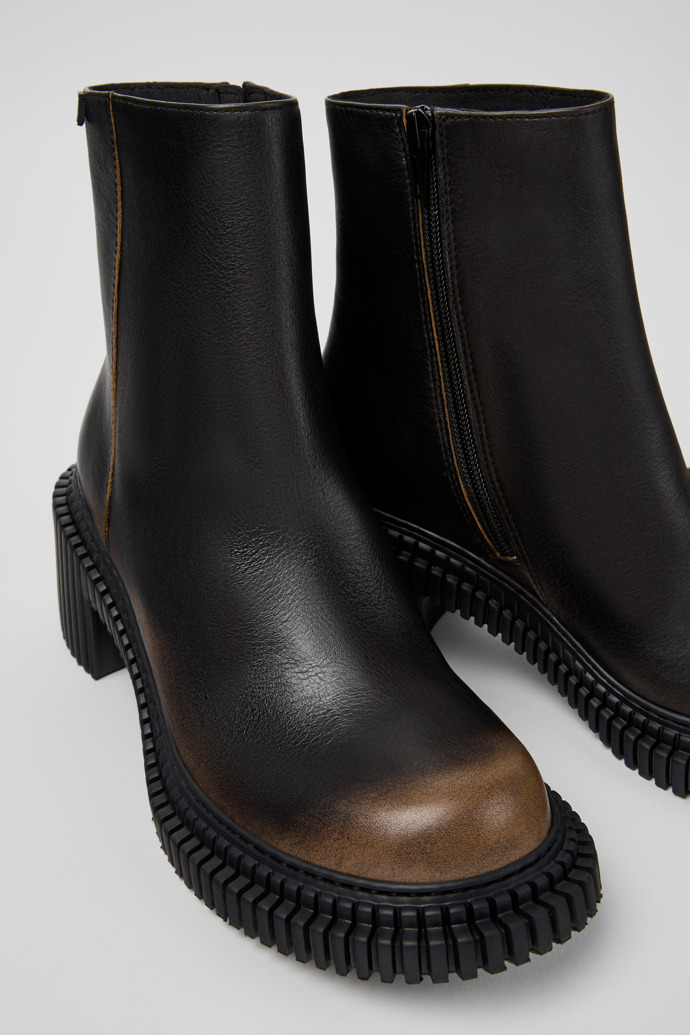 Pix London Botas de media caña de piel negra para mujer.