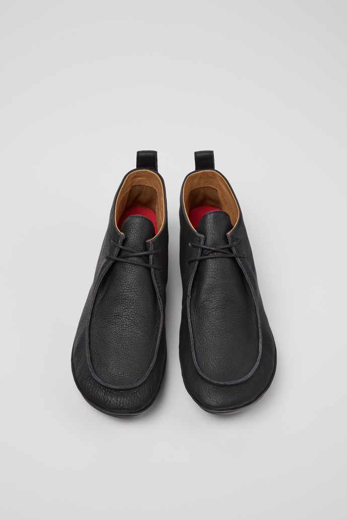 Right Nina Botines de piel negra para mujer.