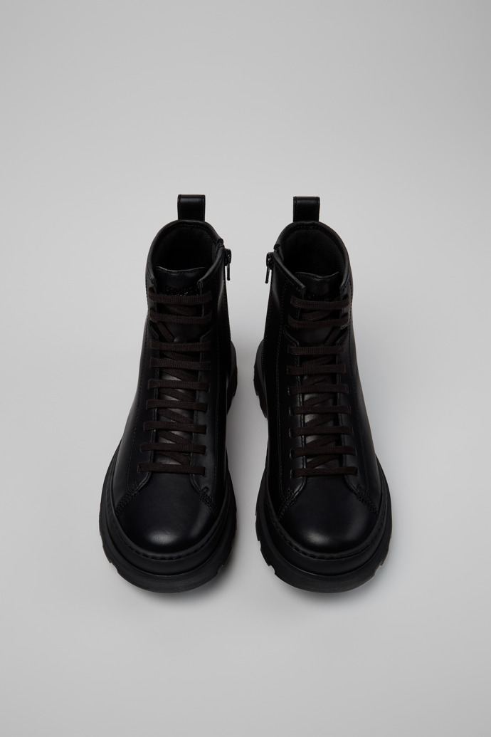 Brutus+ Botas de media caña de piel negra para mujer.