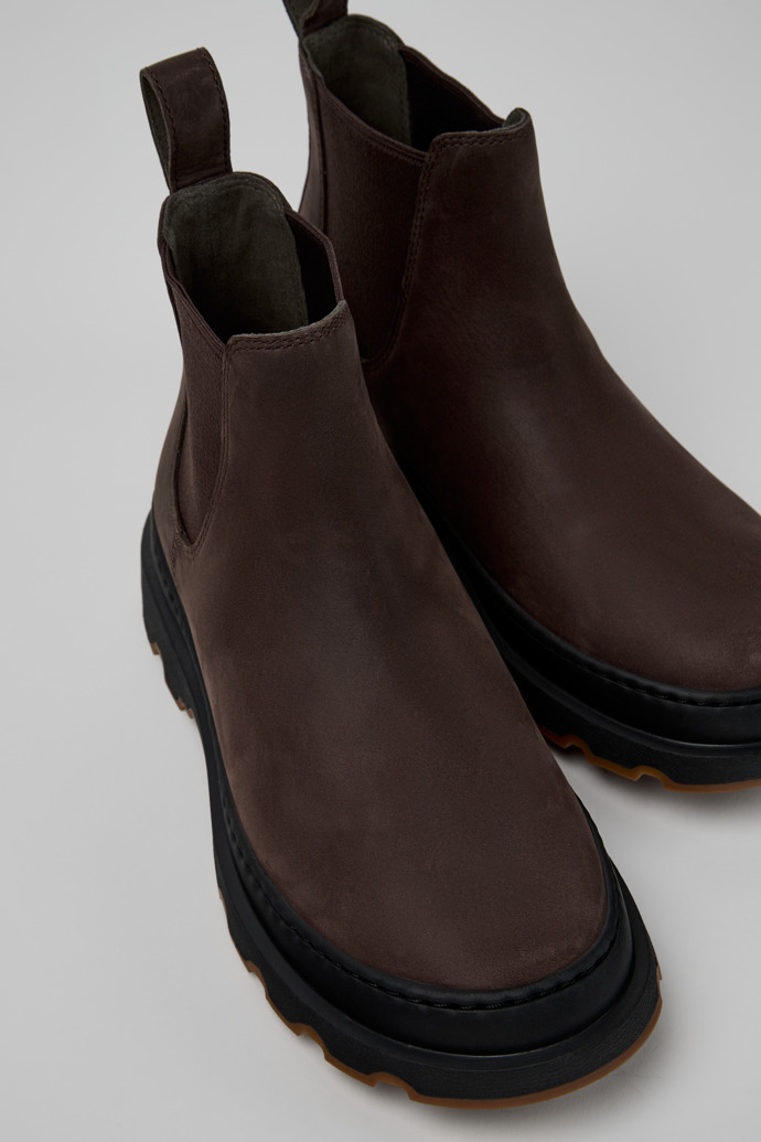 Brutus+ Botines de nobuk marrón para mujer.