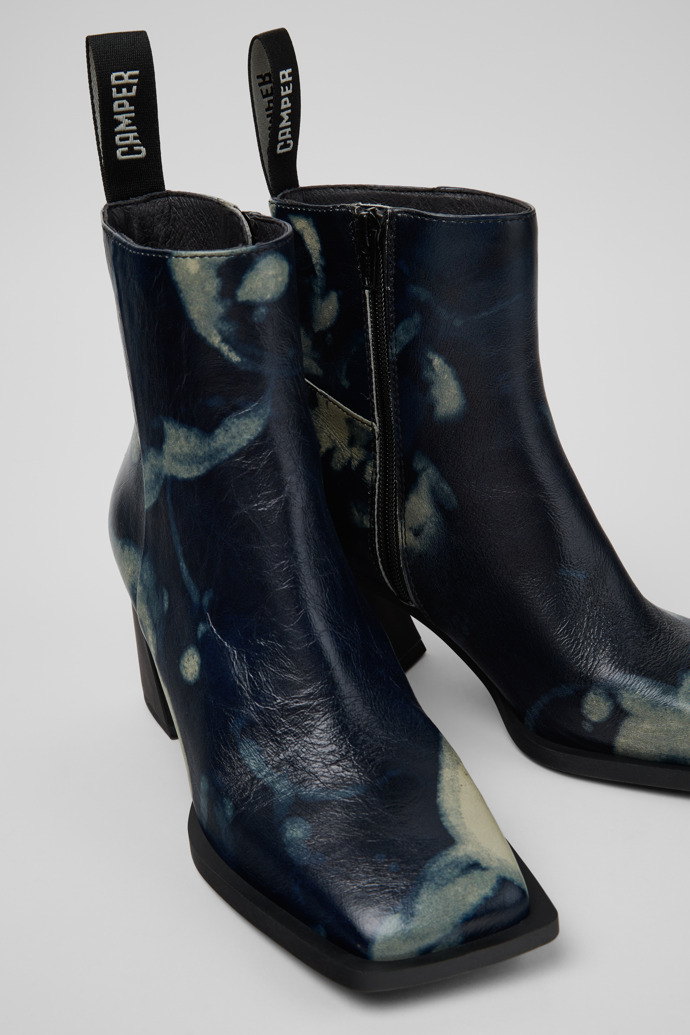 Karole Botines de piel negra y gris para mujer.
