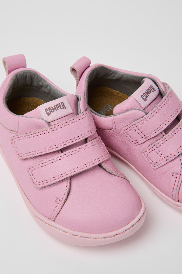 Close-up view of Peu Light pink leather sneakers