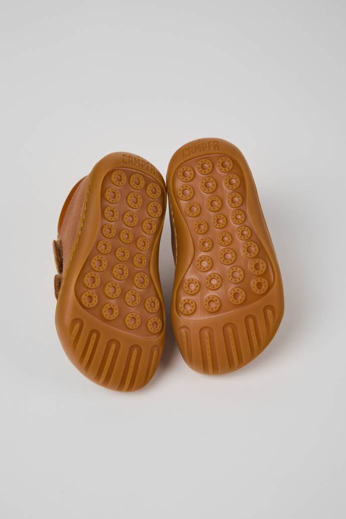 The soles of Peu Multicolor Leather Kids' Sneaker.