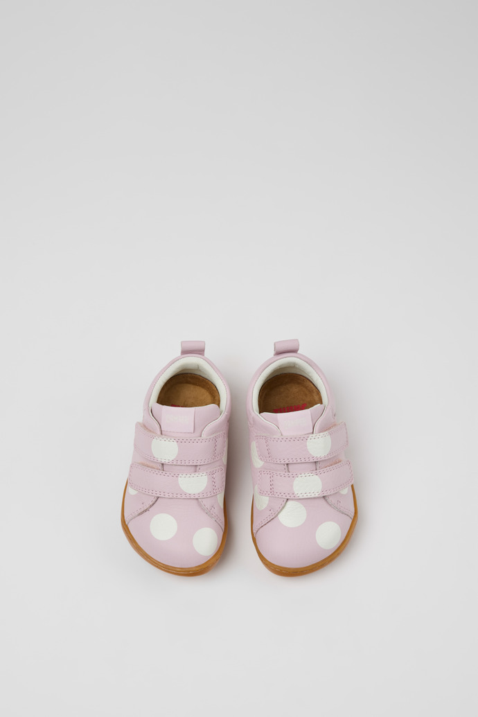 Twins Sneakers de piel rosa para niños.