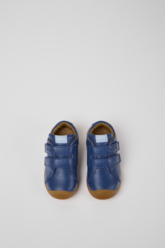 Overhead view of Dadda Blue leather sneakers for kids