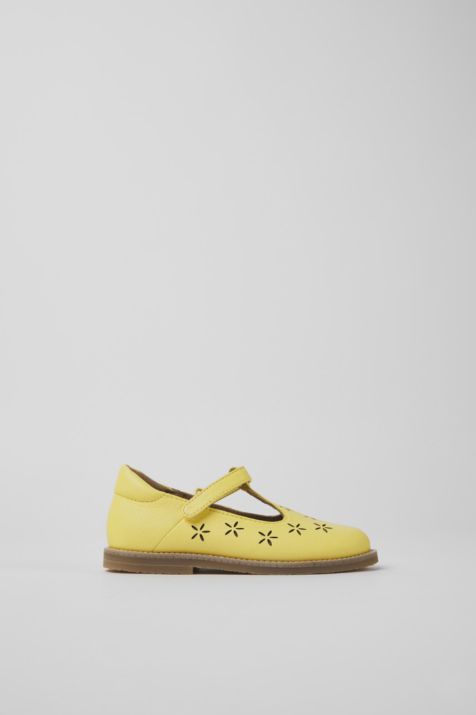 Side view of Savina Yellow leather shoes for kids