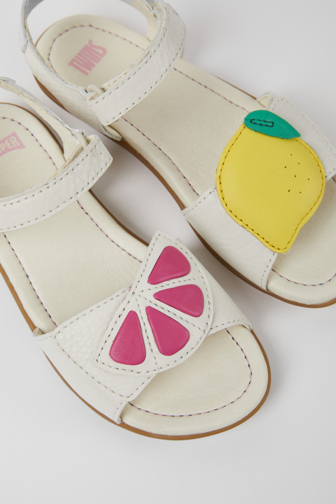 Close-up view of Twins White leather sandals for girls