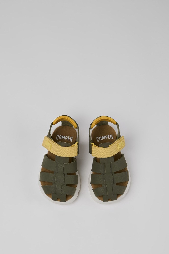 Overhead view of Oruga Green leather and textile sandals for kids