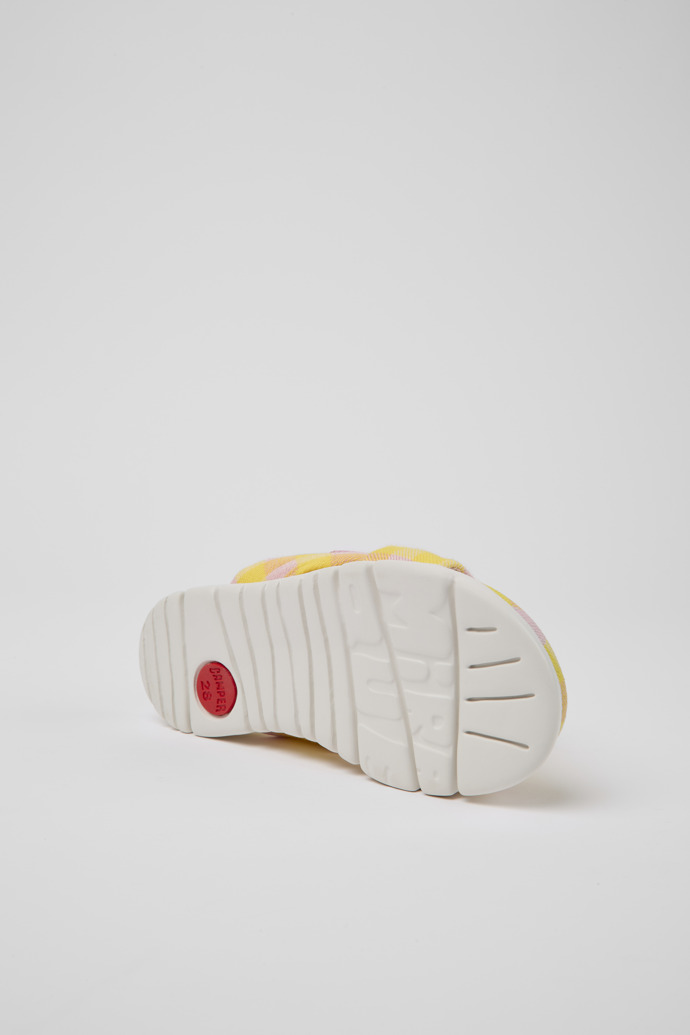 The soles of Oruga Multicolored sandals for kids