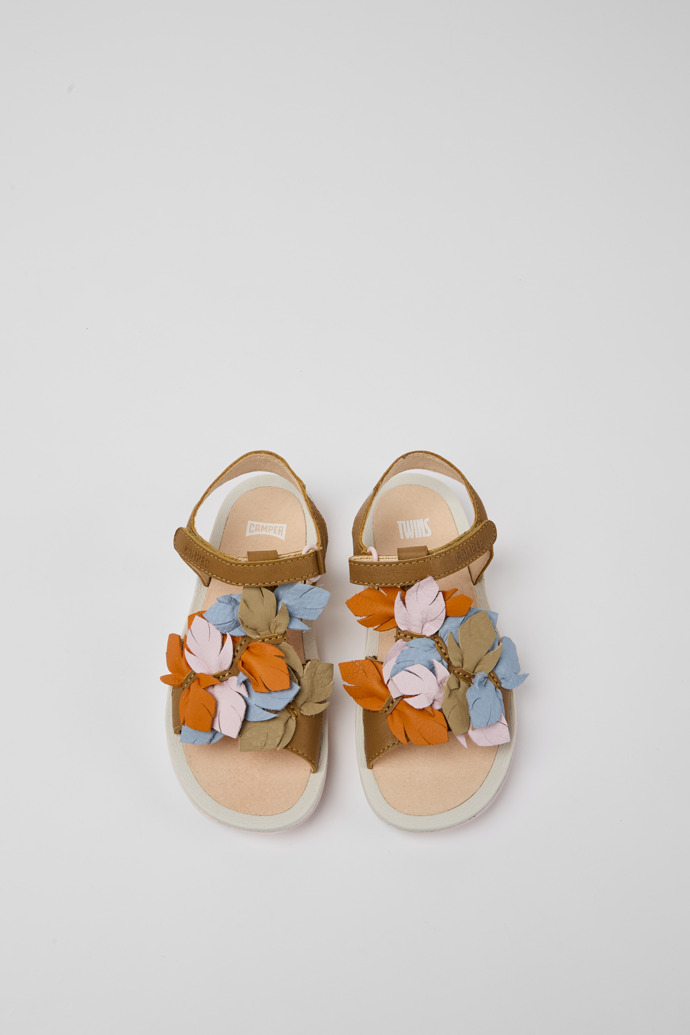 Image of Overhead view of Twins Brown leather sandals for girls