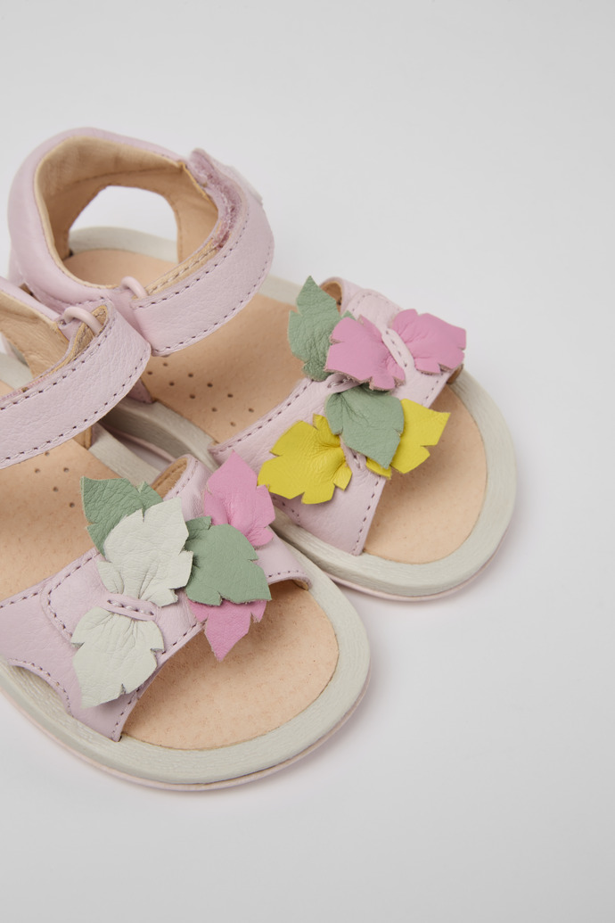Close-up view of Twins Pink leather sandals for girls
