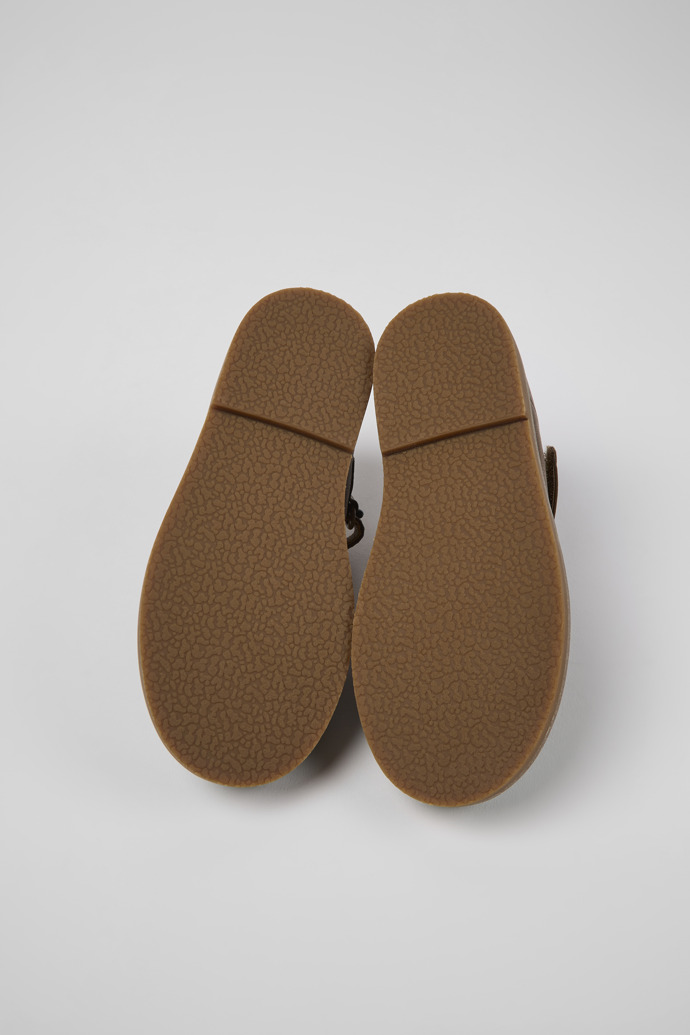 The soles of Twins Brown and green leather ballerinas for kids