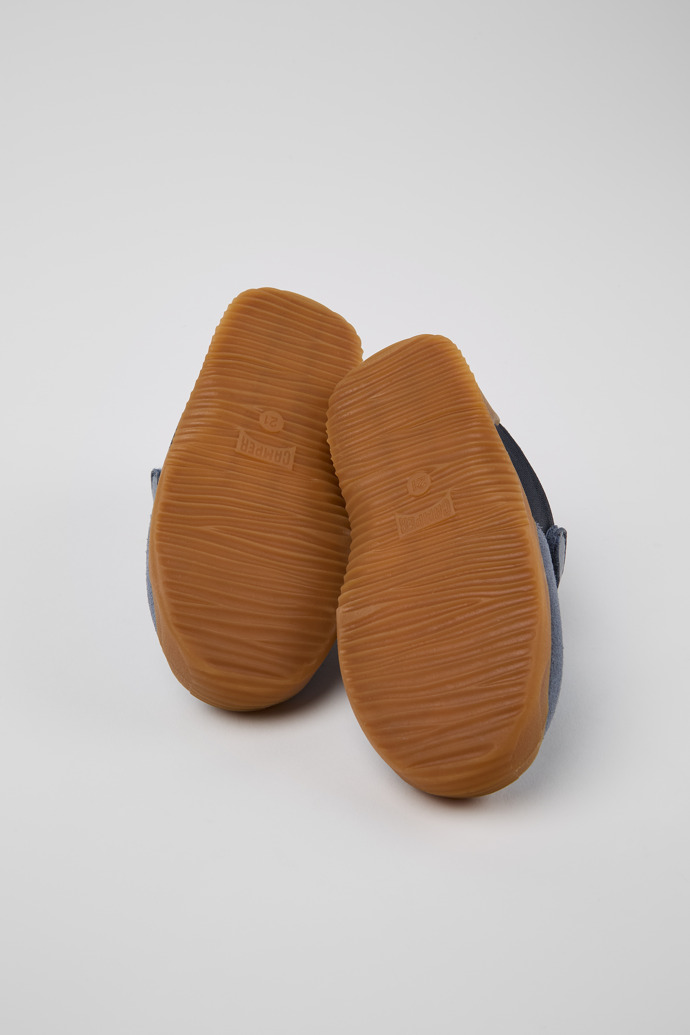 The soles of Dadda Blue textile and nubuck sneakers for kids