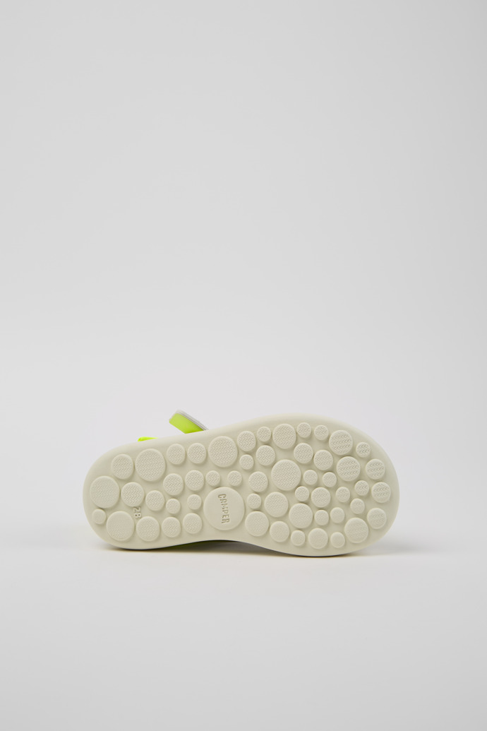 The soles of Pelotas Flota Multicolor Recycled PET Sandals for Kids.