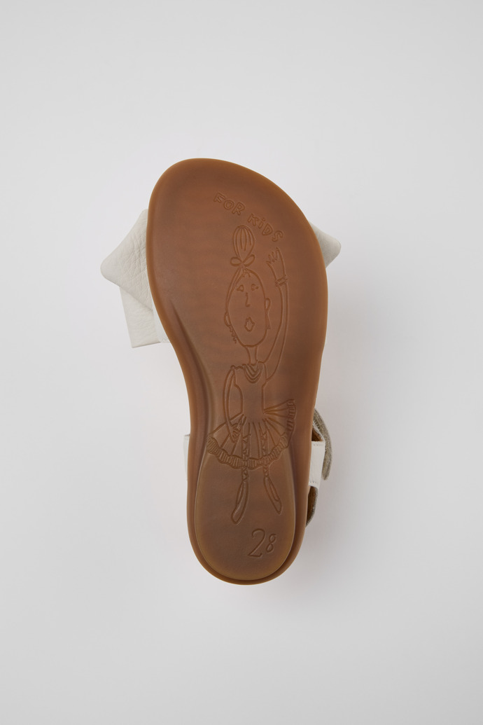 The soles of Right White Leather Sandals for Kids.