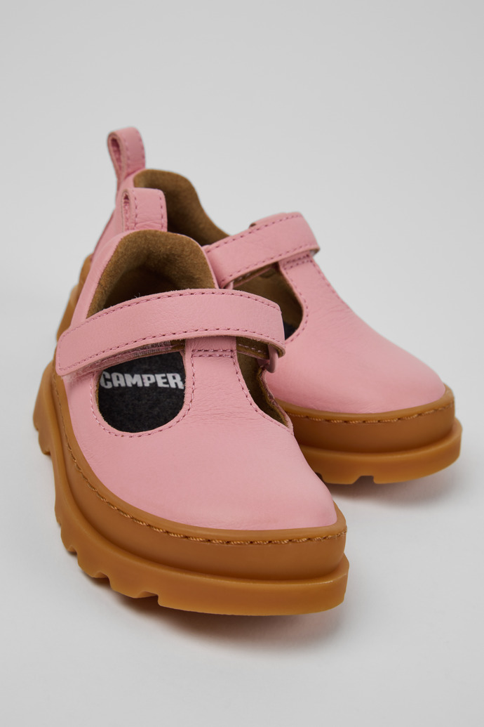 Brutus Chaussures en cuir rose pour enfant.