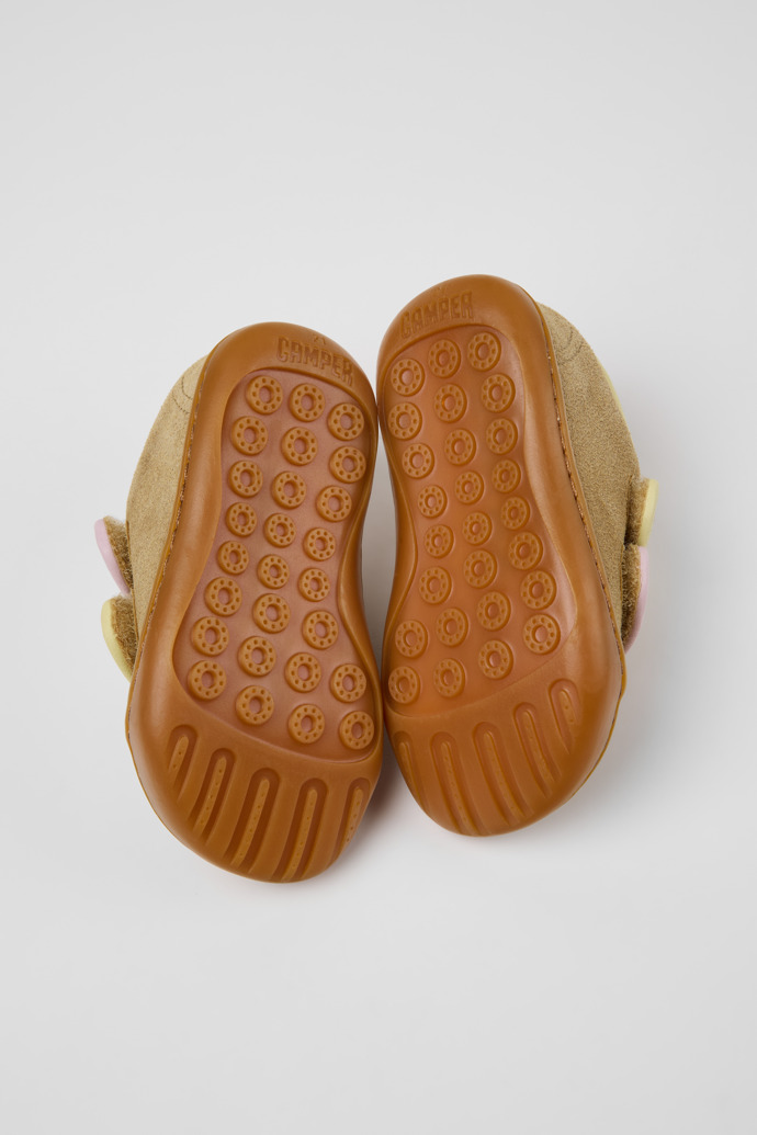 The soles of Twins Multicolor Suede and Leather Sneakers for kids.