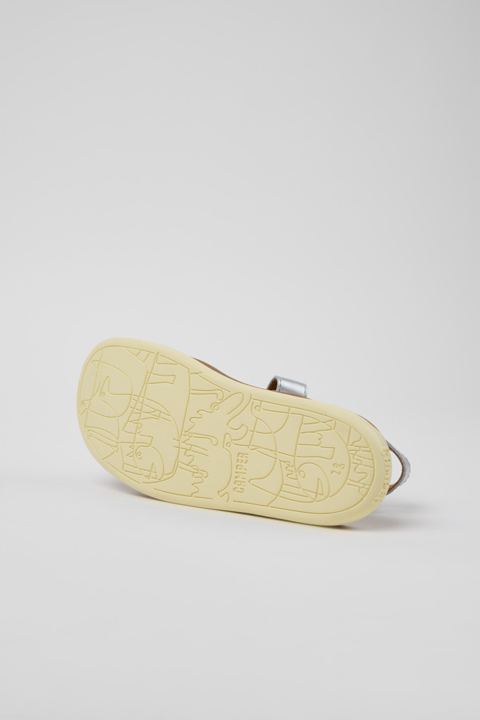 The soles of Bicho Gray Leather Sandals for kids.