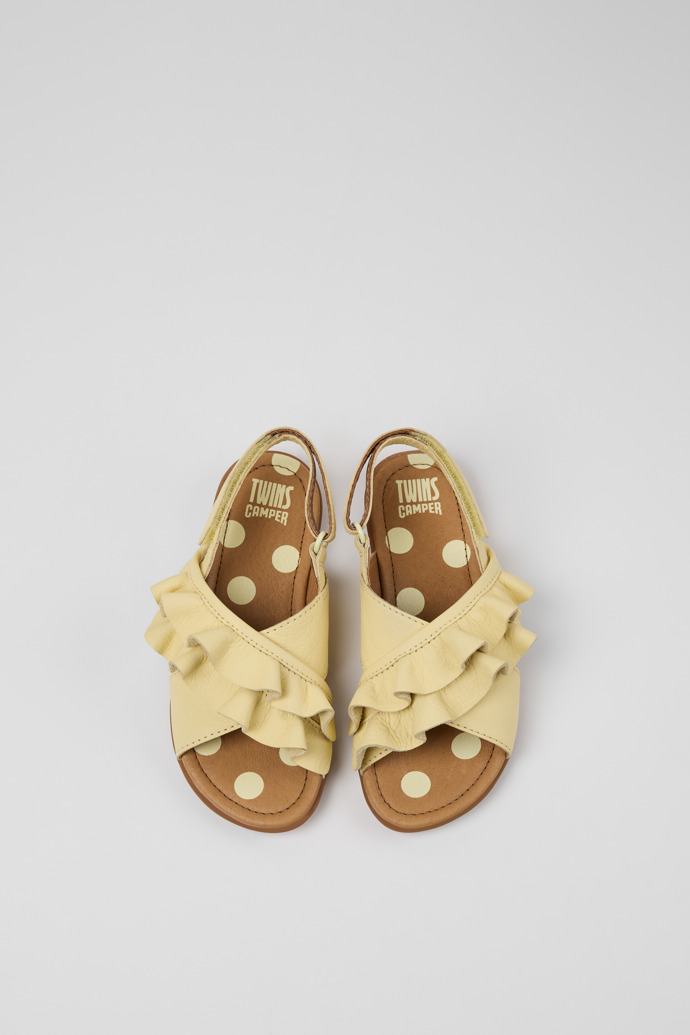 Twins Gelbe Ledersandalen für Kinder.