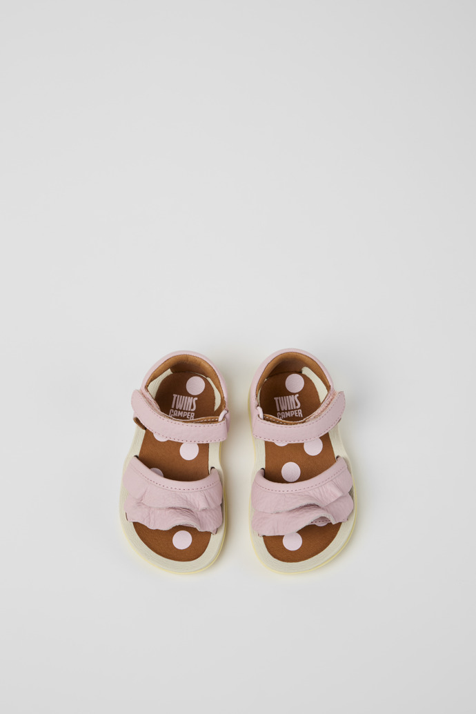 Twins Sandales en cuir roses pour enfants.