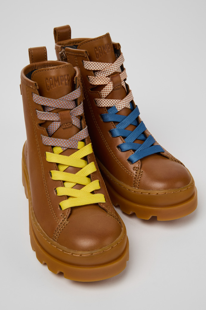 Close-up view of Twins Brown Leather Ankle-Boots for Kids.