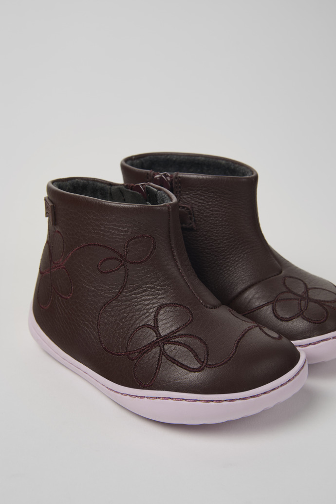 Close-up view of Twins Burgundy Leather ankle boot for kids