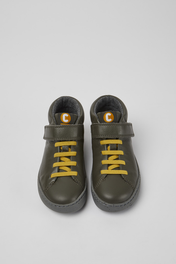 Overhead view of Peu Touring Green ankle boots