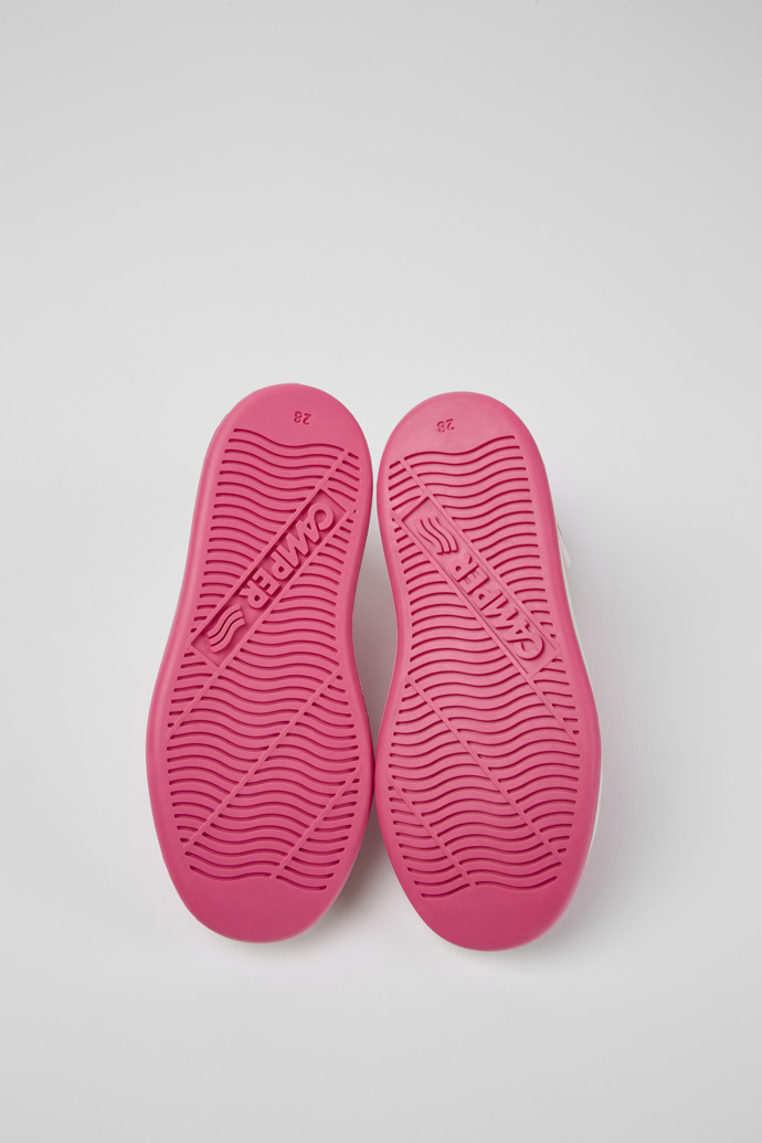 The soles of Runner Pink leather high-top sneakers for kids